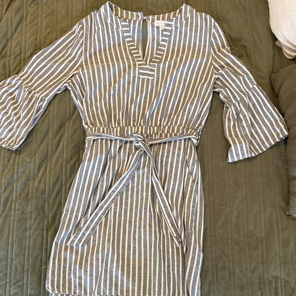Lucky Brand Gray and White Striped Long Sleeve Dress